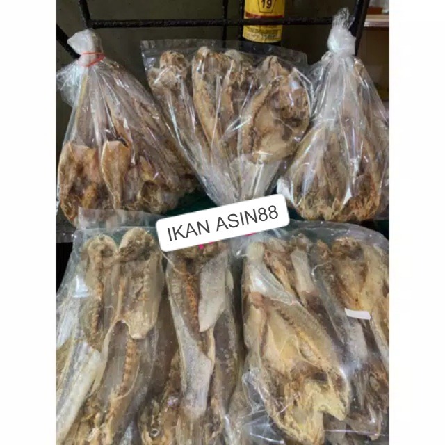 

Ikan Asin Kepala Batu Belah. Ikan Asin Samge Belah 500 gram