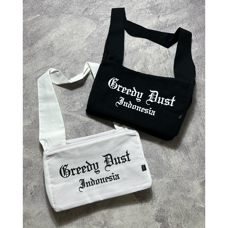 CUCI GUDANG (READY STOCK) GREEDY DUST INDONESIA - SLING TOTEBAG BLACK