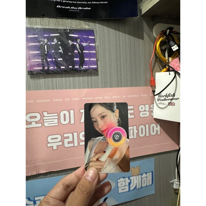 PHOTOCARD PC DAHYUN TWICE FROM POB LIGHTSTICK CANDYBONG INFINITE WITH MUU