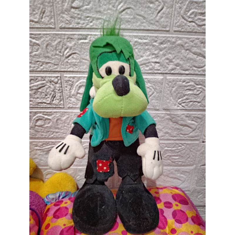 boneka goofy