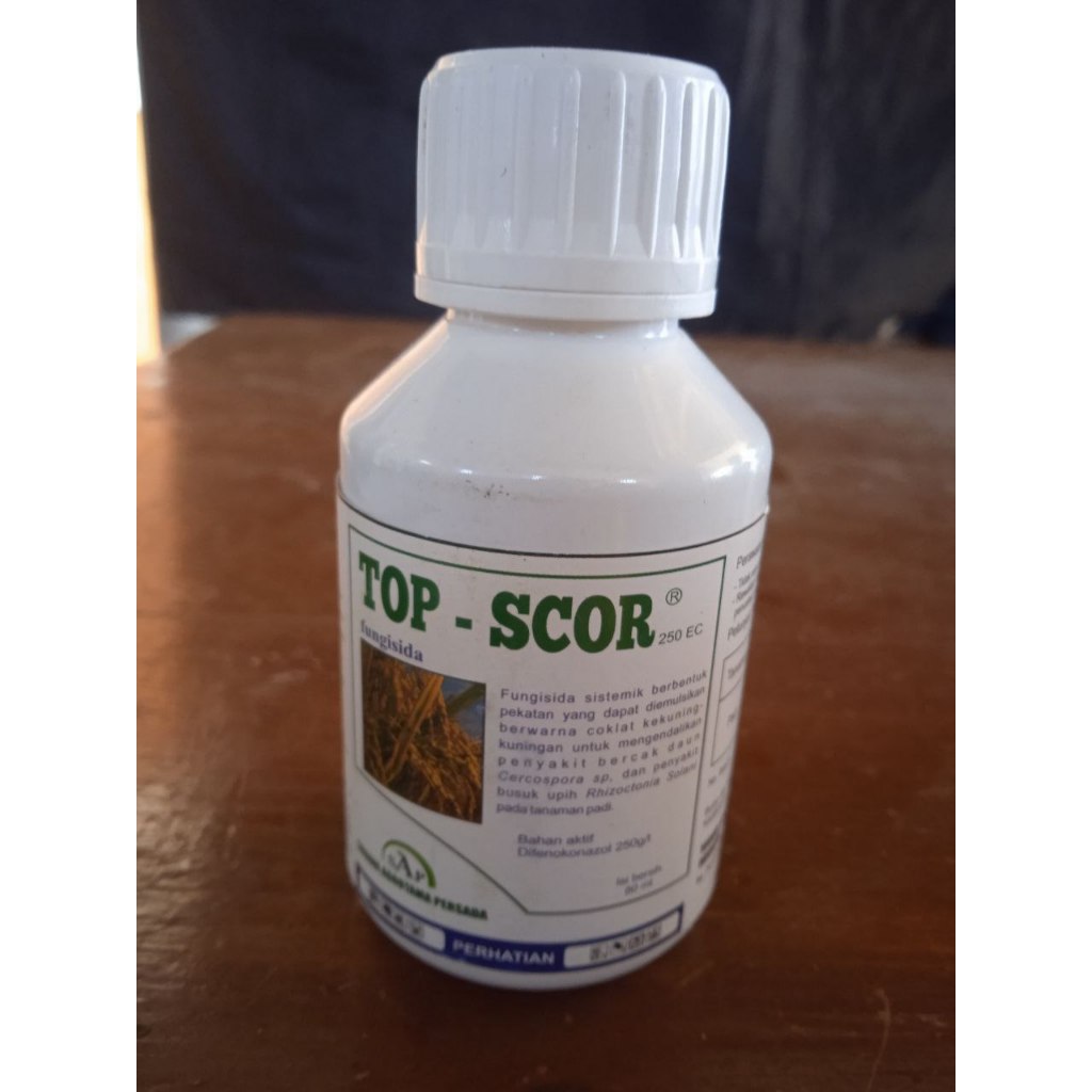 pupuk cabai topscore 100 ml fungisida Top score  boster padi fungisida