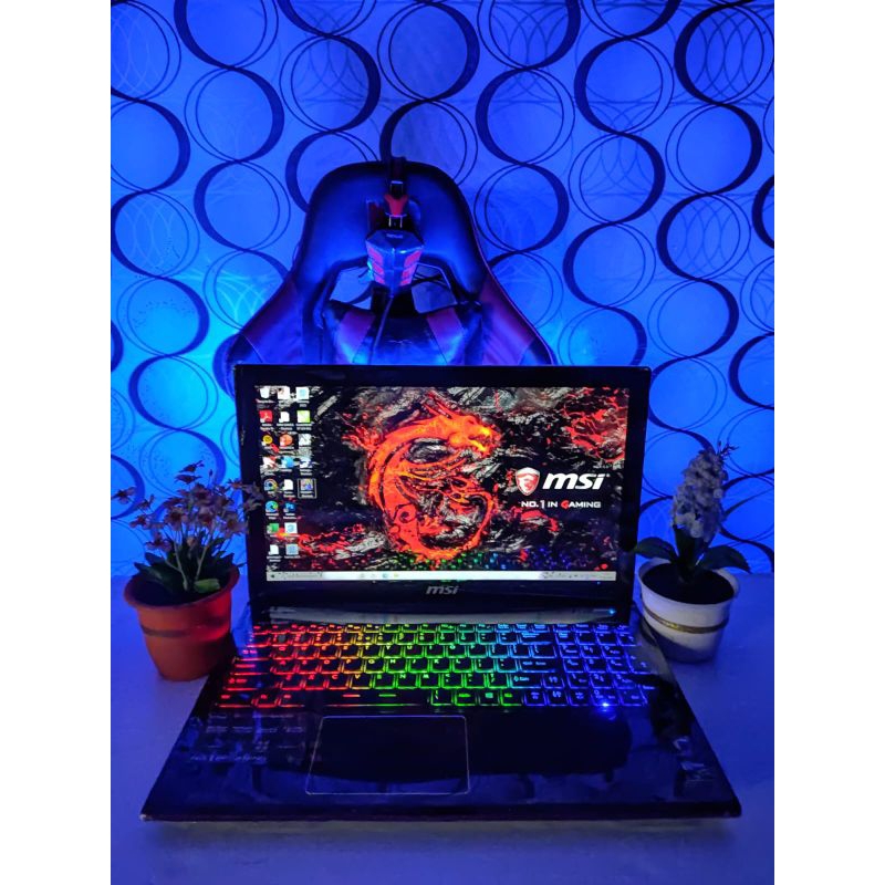 Laptop MSI APACHE GE60 RAM 16Gb Core i7 SSD 128Gb HDD 270Gb GTX DUAL VGA