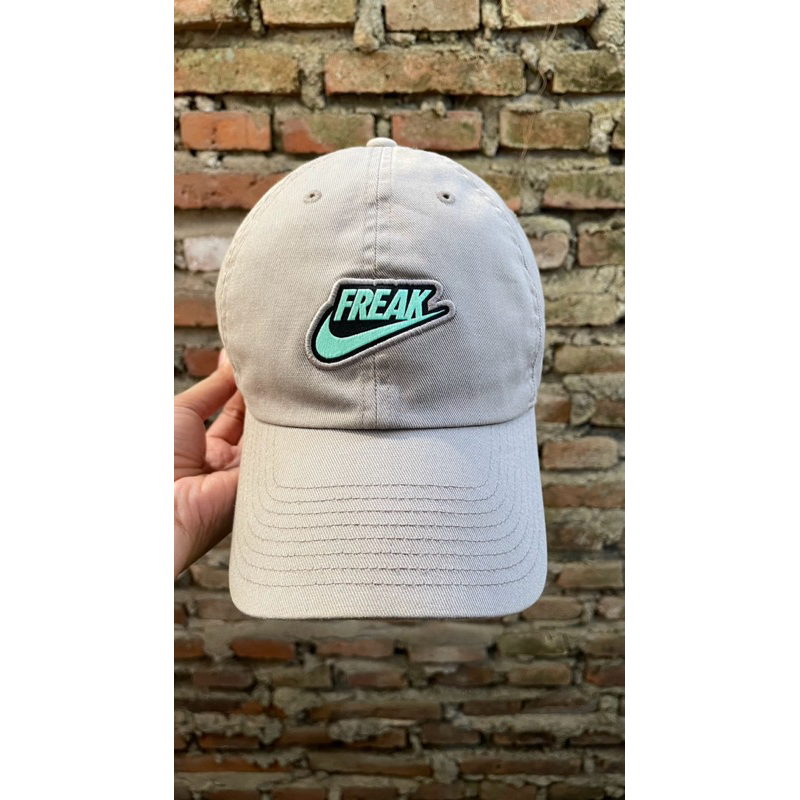 NIKE FREAK [Topi Second original]