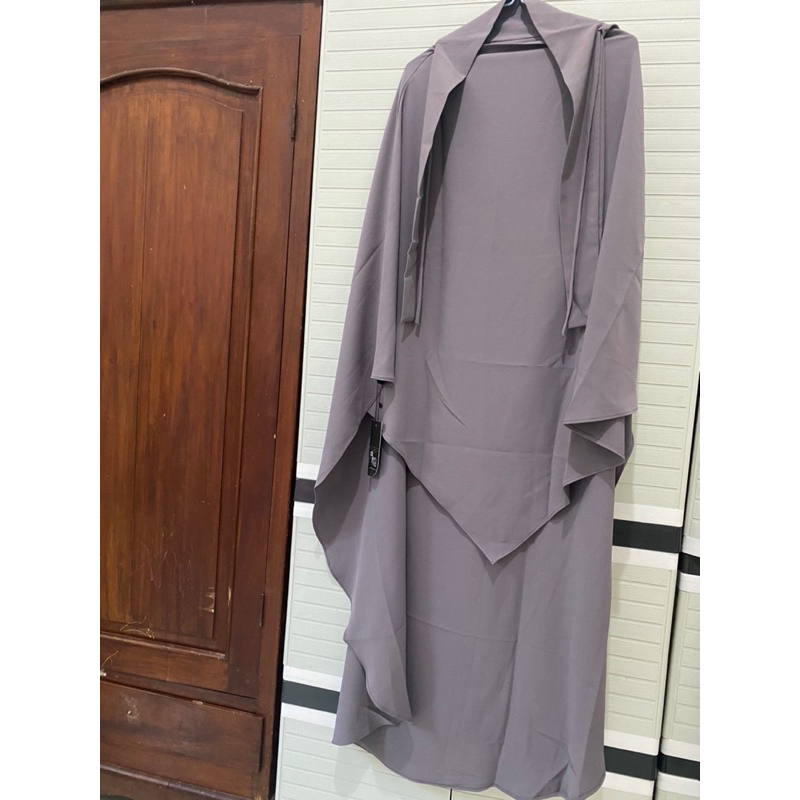 ALJENNA NWT FK Short basic warna purple lilac