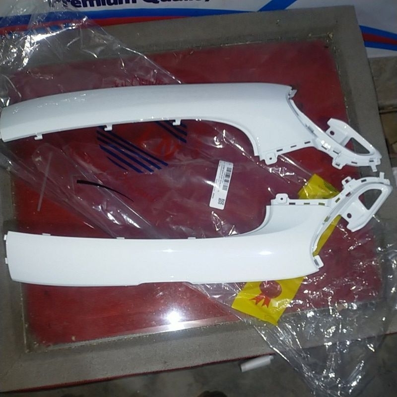 dek samping bawah Scoopy new 2020 putih