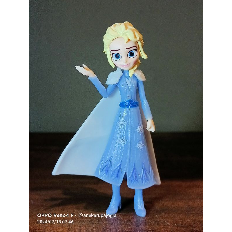 action figure frozen elsa
