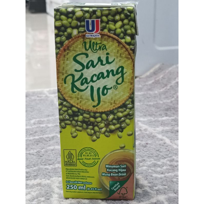 

Ultra sari kacang ijo 250ml