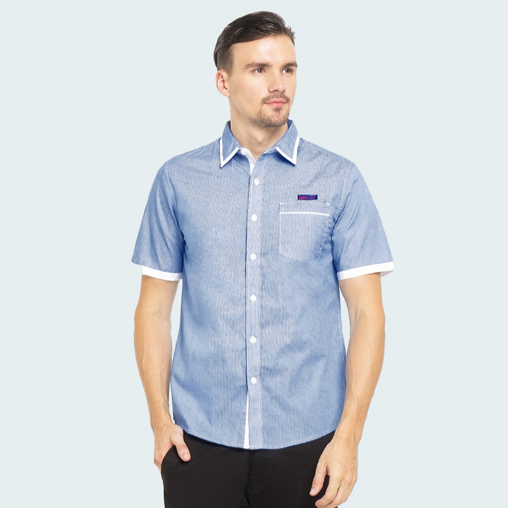Johnwin - Kemeja Casual - Kemeja Pria - Kemeja Lengan Pendek - Slim Fit - Biru Muda - Salur - ASH.67