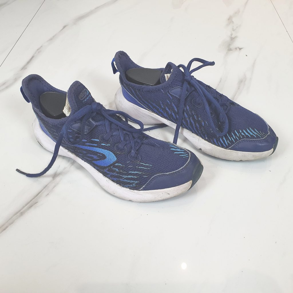 Sepatu Decathlon Size 36 sd 37 Second - Bekas - Preloved