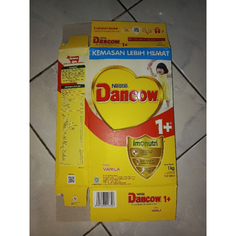 

kardus susu bekas dancow