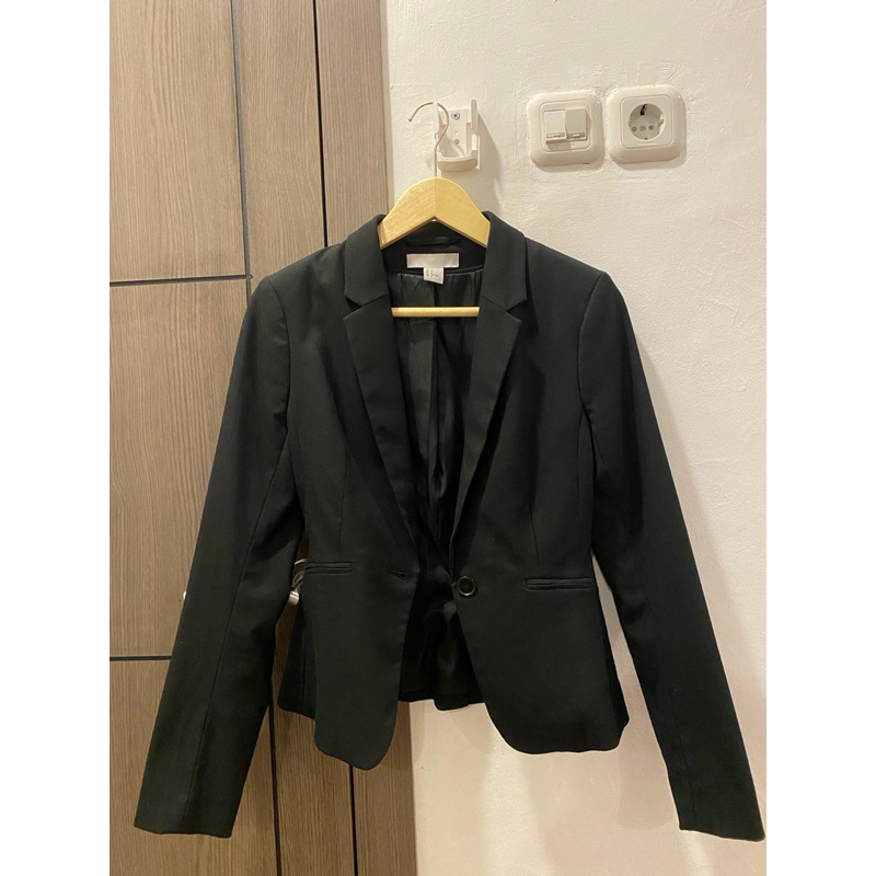 PRELOVED Blazer H&M / Blazer Formal / Blazer Hitam / Blazer Wanita