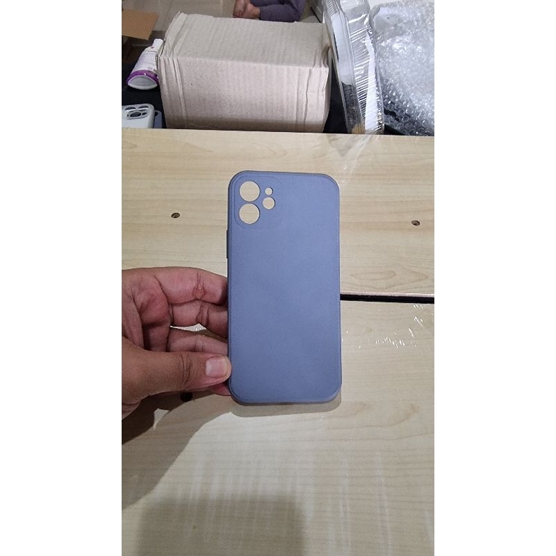 BENKS silicone case iphone 12 / 12 Pro soft lembut empuk
