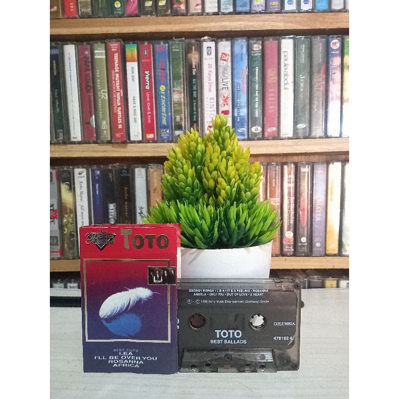 KASET TOTO BEST BALLADS