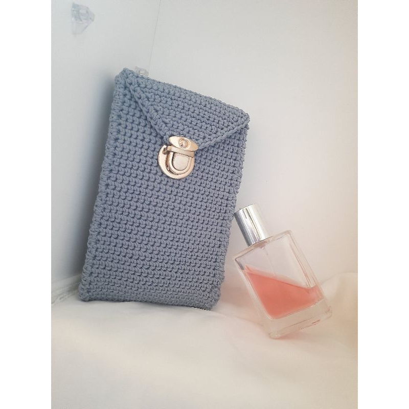 tas hp rajut elegant dan simple