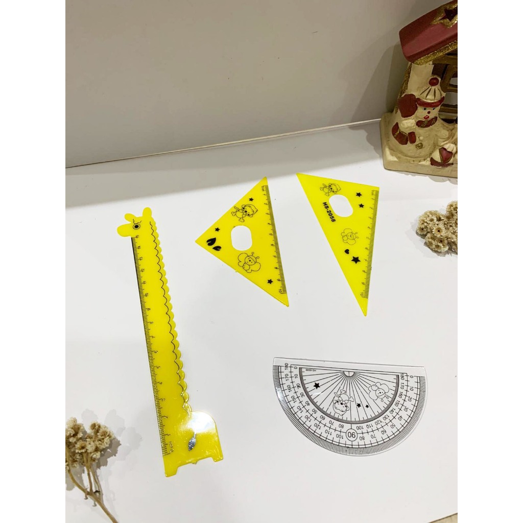 

Set Penggaris Plastik Bentuk Kartun Hewan Jerapah Lucu 15cm (1 Set 4 Jenis)