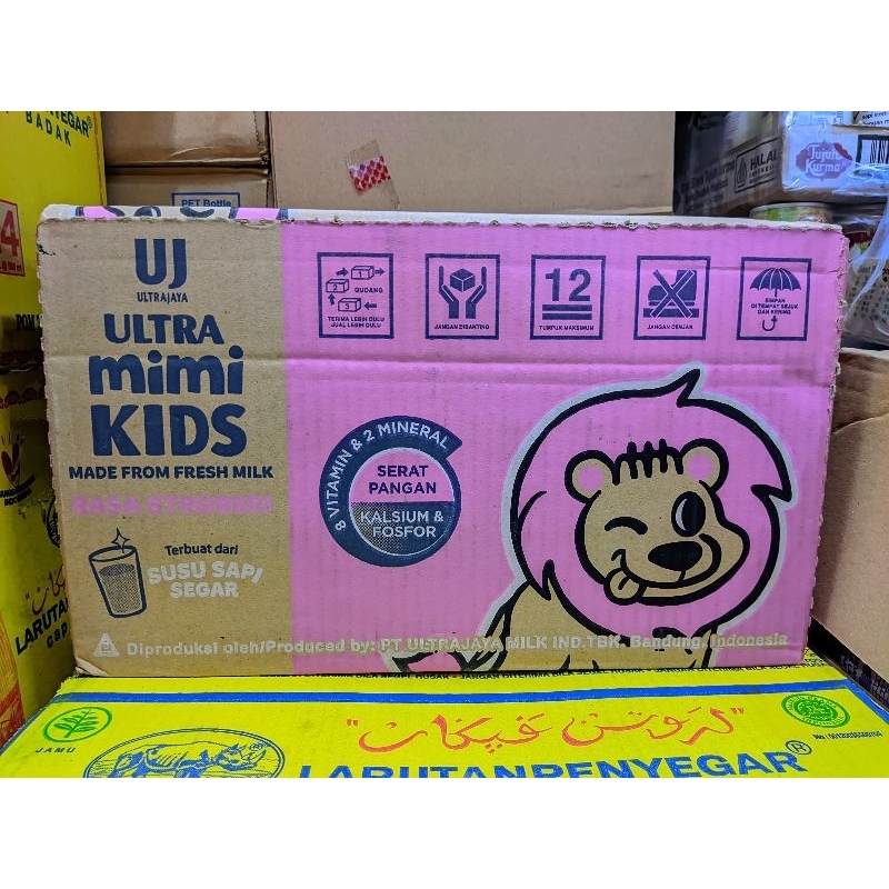 

UHT ULTRA MIMI KIDS 125 ML RASA STROBERI 1 DUS ISI 40 PCS
