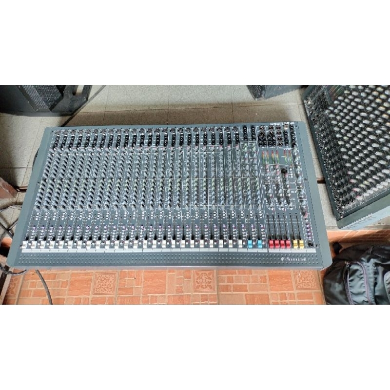 Mixer Soundcraft Spirit Live4,2 24