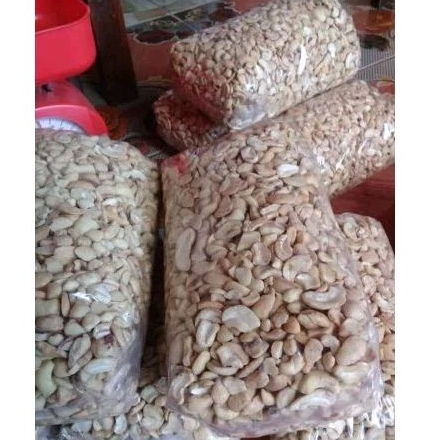 

kacang mede patahan termurah 1kg