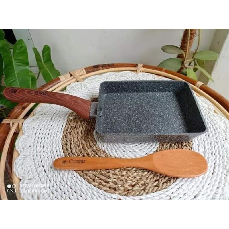 Cypruz Marble Series Omelette Pan 18 cm