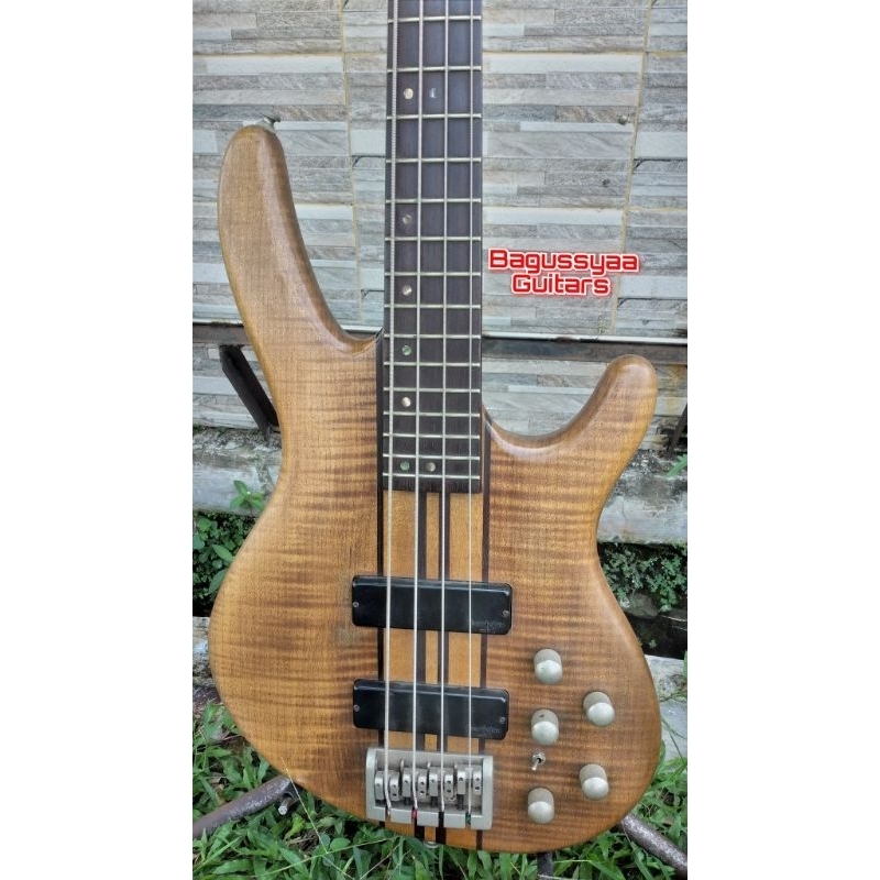 Bass Cort A4 Second Like New