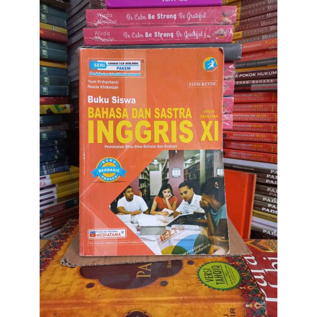 BAHASA DAN SASTRA INGGRIS SMA KELAS 11 MEDIATAMA K13