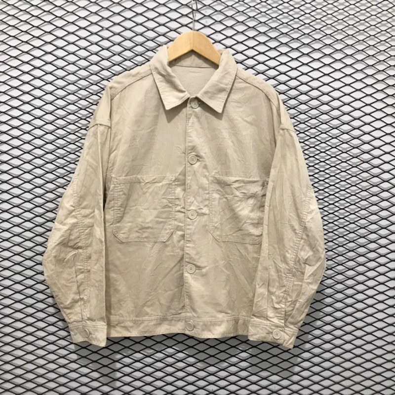 GU corduroy overshirt jaket big dauble pocket second bekas