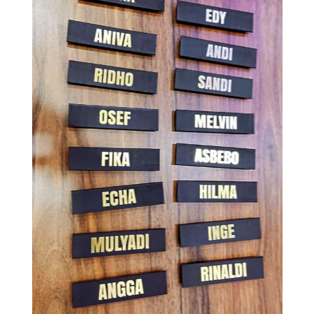 

RB Name Tag /Nama Dada/Papan Nama Akrilik-Custom Satuan-Proses Cepat murah