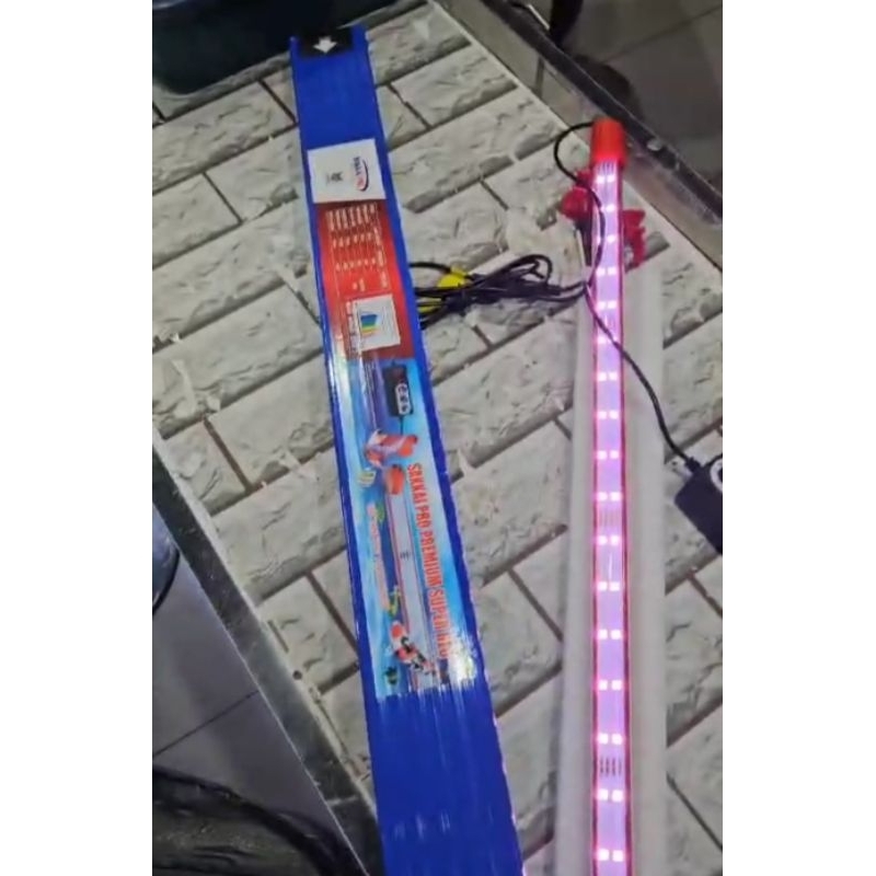 Sakkai Pro Lampu Premium Super Red - 15000 40W 140cm