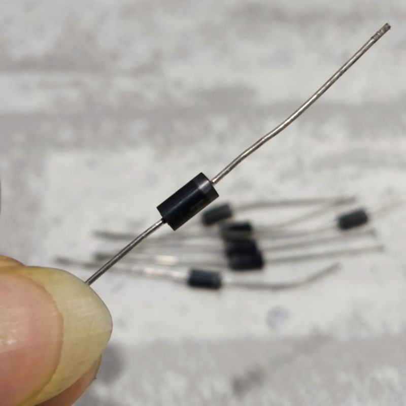 5PCS Dioda HER207 HER 207 2A 800V Fast Recovery Diode