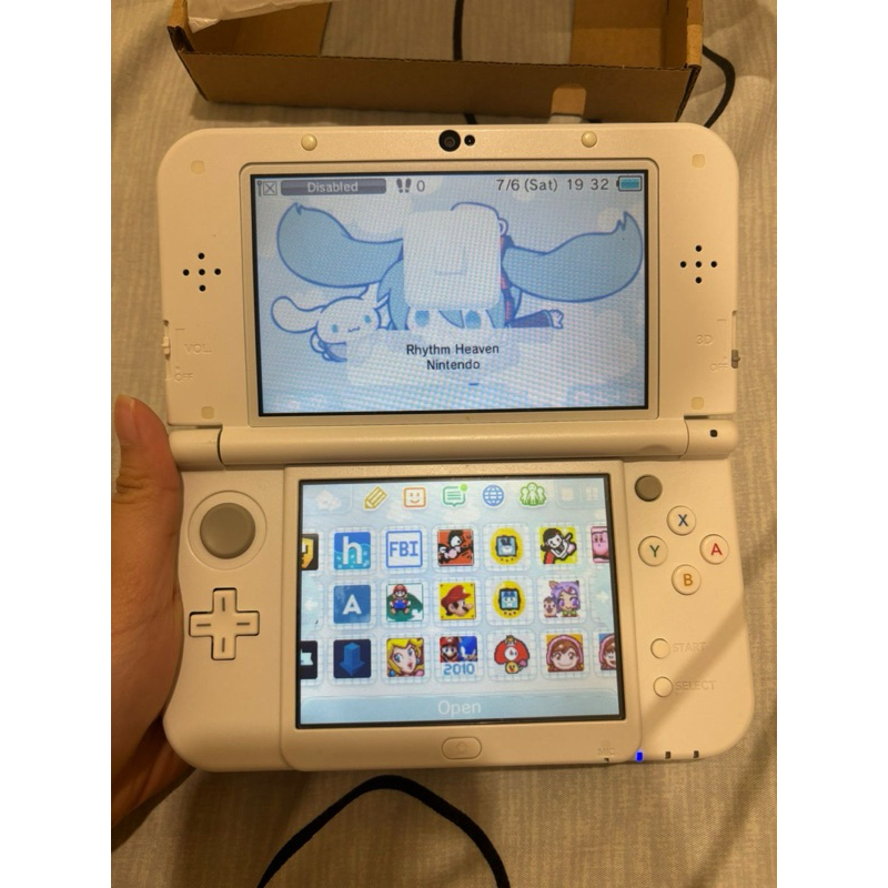 New Nintendo 3DS XL Second White