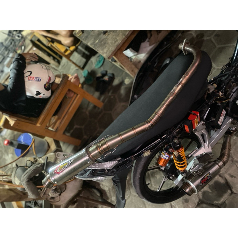 knalpot creampie jupiter z