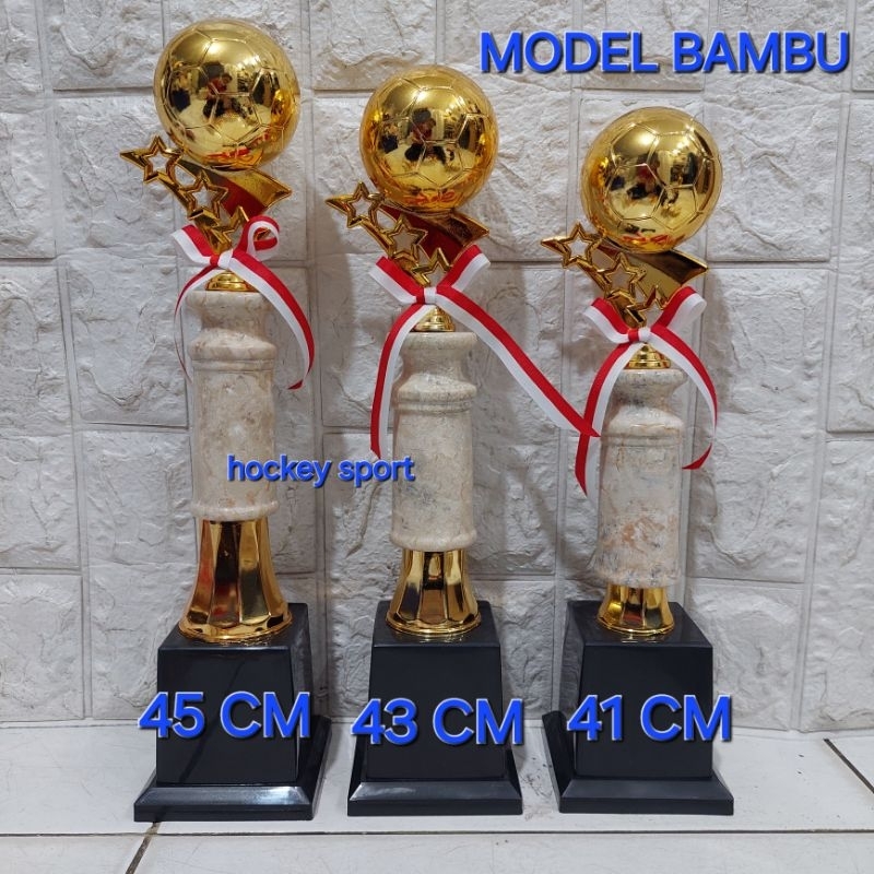 Piala Trophy Custom Tulisan untuk Sepak Bola Futsal dari Kaca Marmer Onik 10 cm