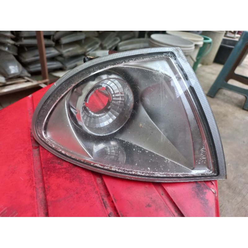 Lampu sein BMW serie 3 E46 kanan