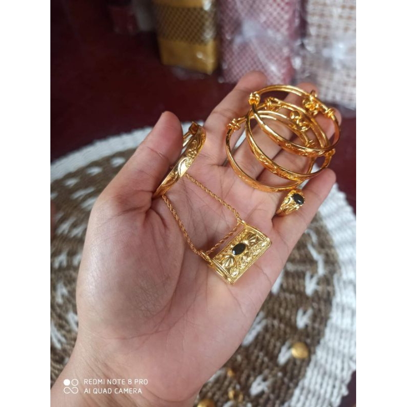 set gelang bayi 3 bulanan