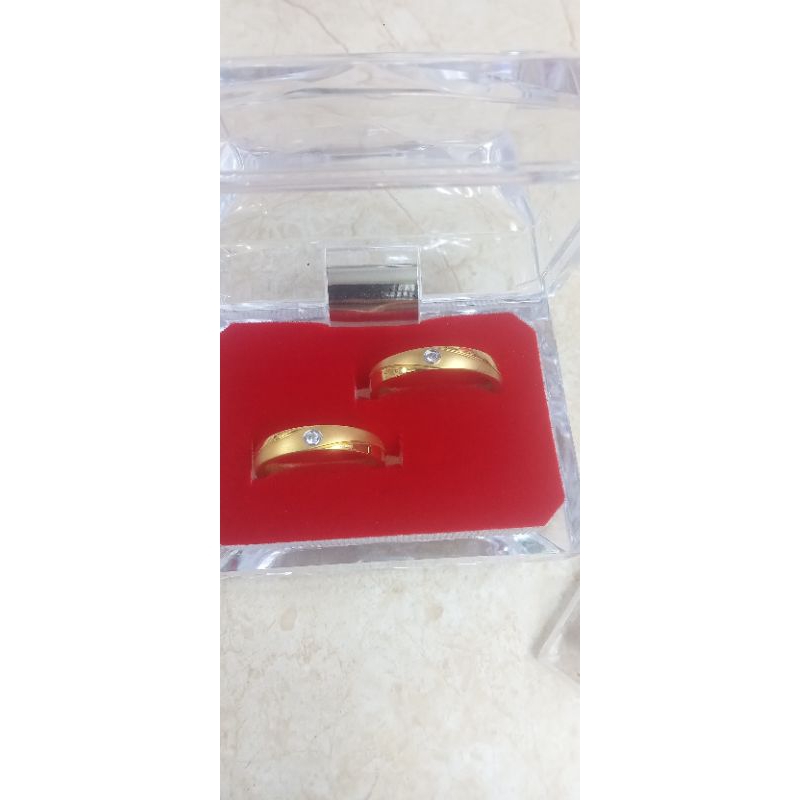 Cincin Pasangan Tunangan Lamaran Titanium Premium