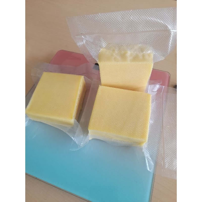 

Keju Kemasan Repack 200Gr