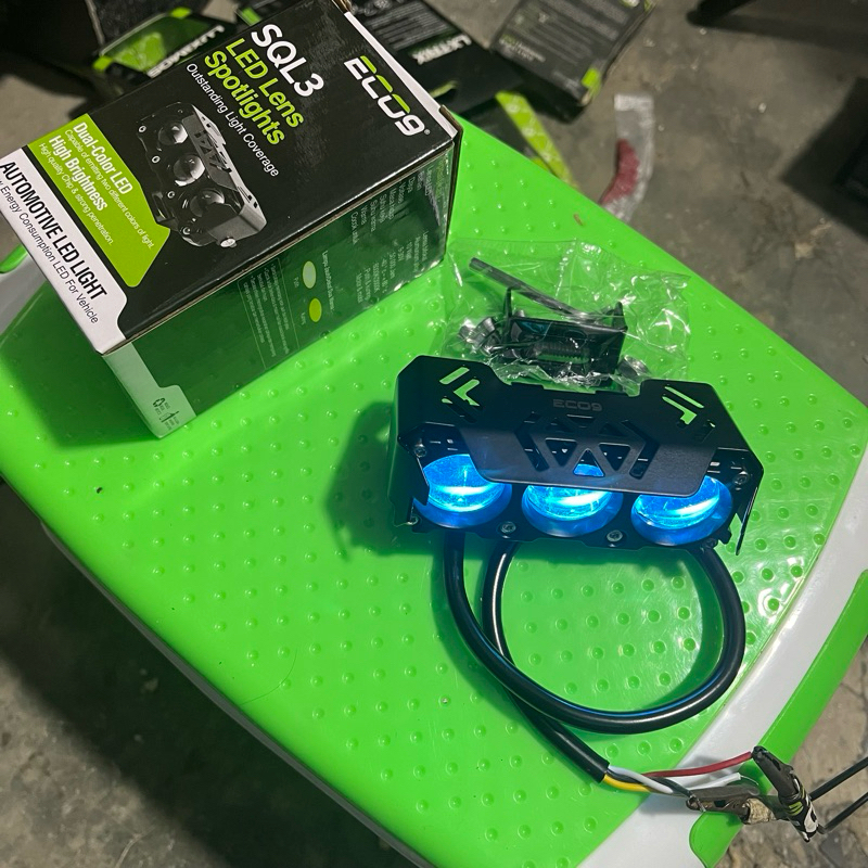 ECCO9 SQL3 LAMPU TEMBAK / SOROT LASER SQL3 3 MATA CAHAYA PUTIH KUNING SUPER TERANG ORIGINAL