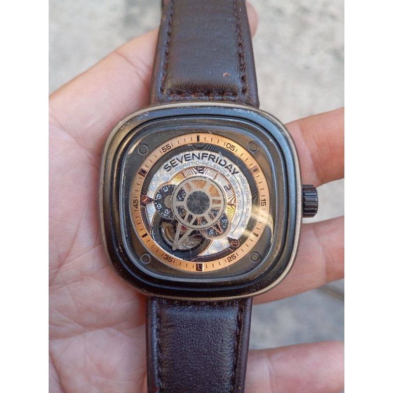 jam tangan seven friday second bekas non ori