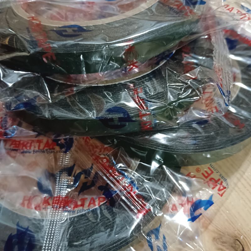 

double tape foam dobel tip busa isolasi foam hijau 12mmx5m