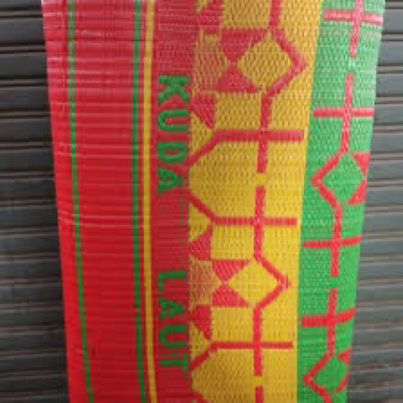 Tikar Kuda Laut 2x3 Plastik