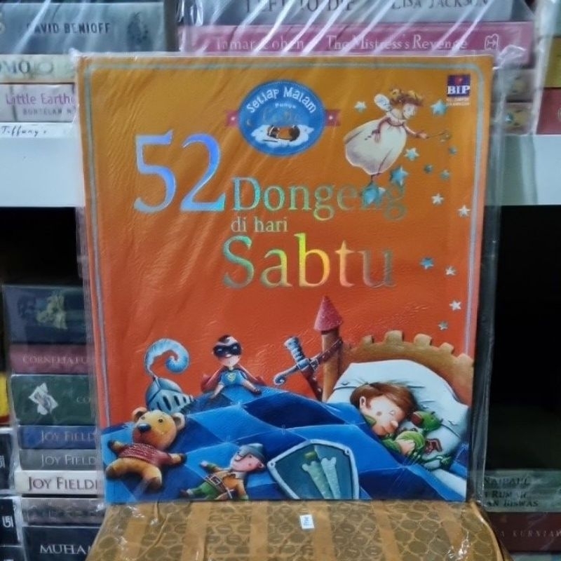 [BOOKED] 52 Dongeng Hari Sabtu