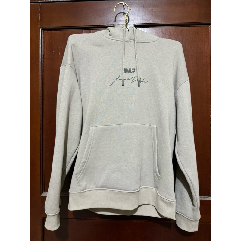 PULL&BEAR HOODIE MONALISA SIZE S