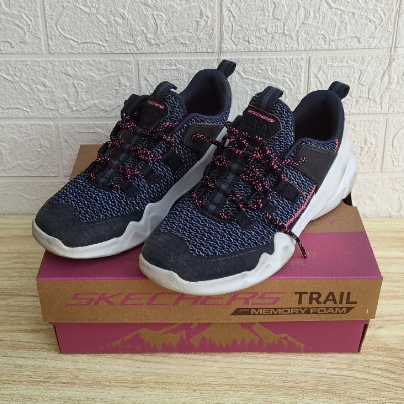 Preloved - SKECHERS Traill Sepatu Anak Laki-Laki