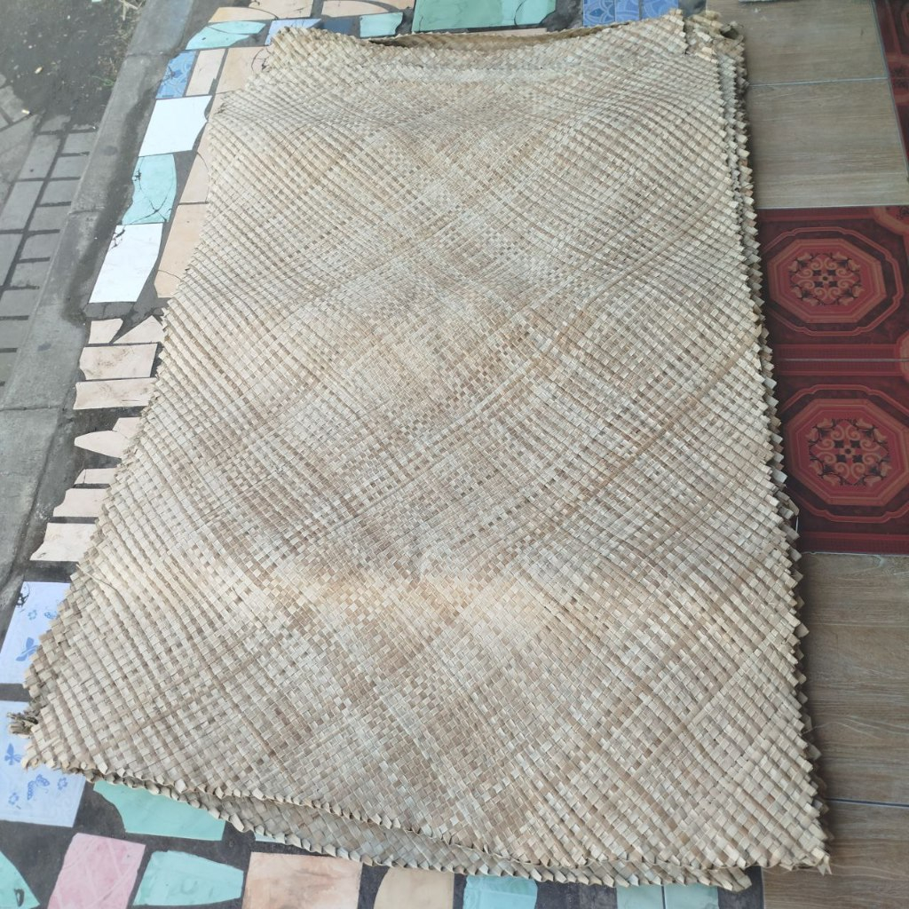 Tikar Pandan TIkar Lombo -+120x180 Tikar  Pandan Anyam Tikar Pandan Alas Tikar Anyam Tikar Polos Pan