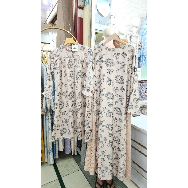 Gamis Couple Ibu Anak Silk Plisket Premium