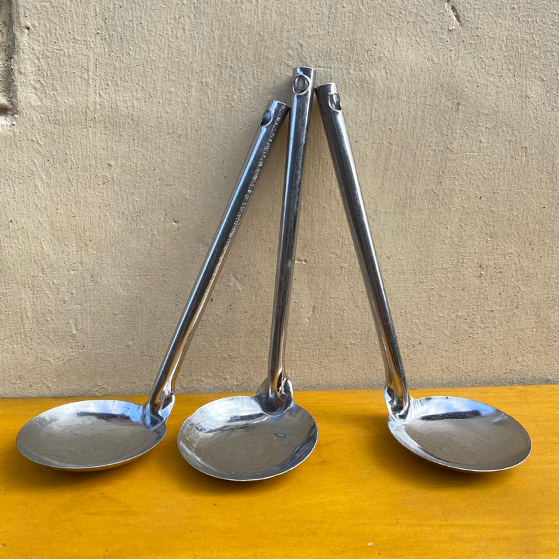 SENDOK SAYUR/IRUS SAYUR STAINLESS/IRUS SAYUR KECIL