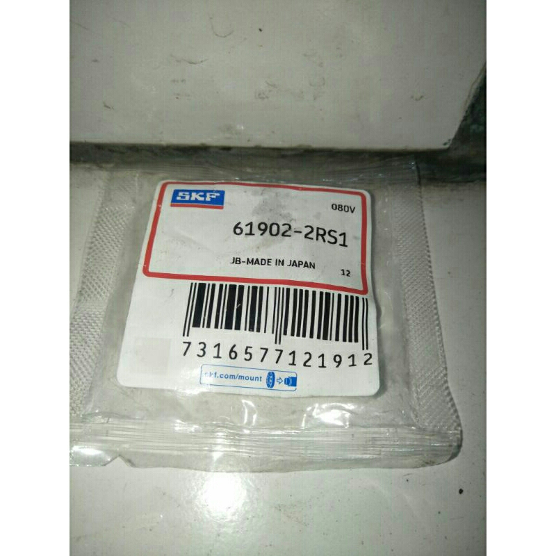 SATU SET BEARING/LAHER PULLY VARIO, SCOOPY, BEAT. Laher 61902-2RS/6902-2RS Merk SKF tutup karet+Bear