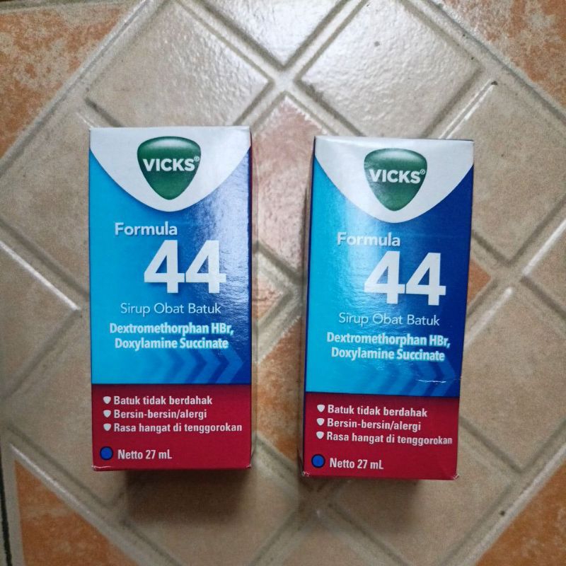 Vicks Formula44 Dewasa 27ml.