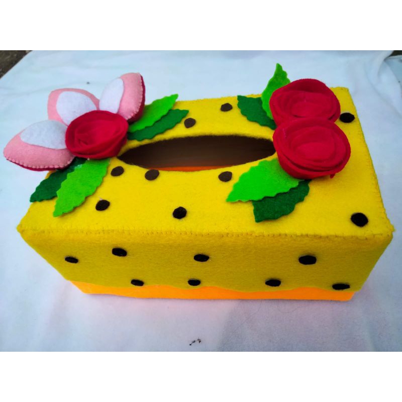 Tempat tissue kain flanel