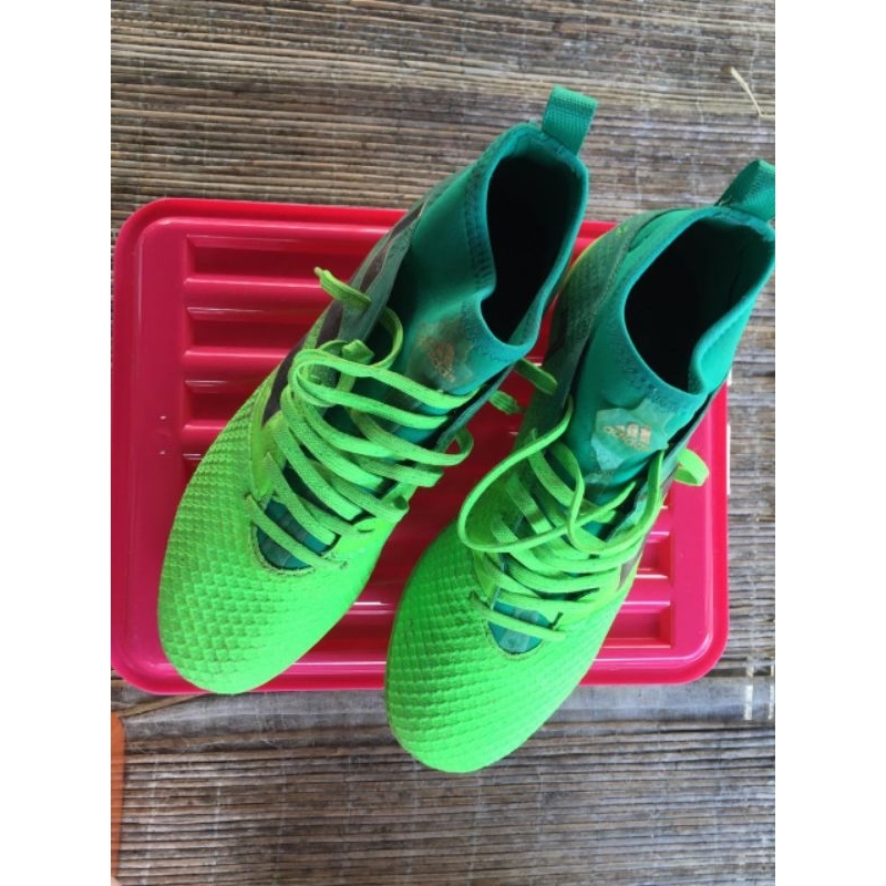 Sepatu Futsal Second Ori